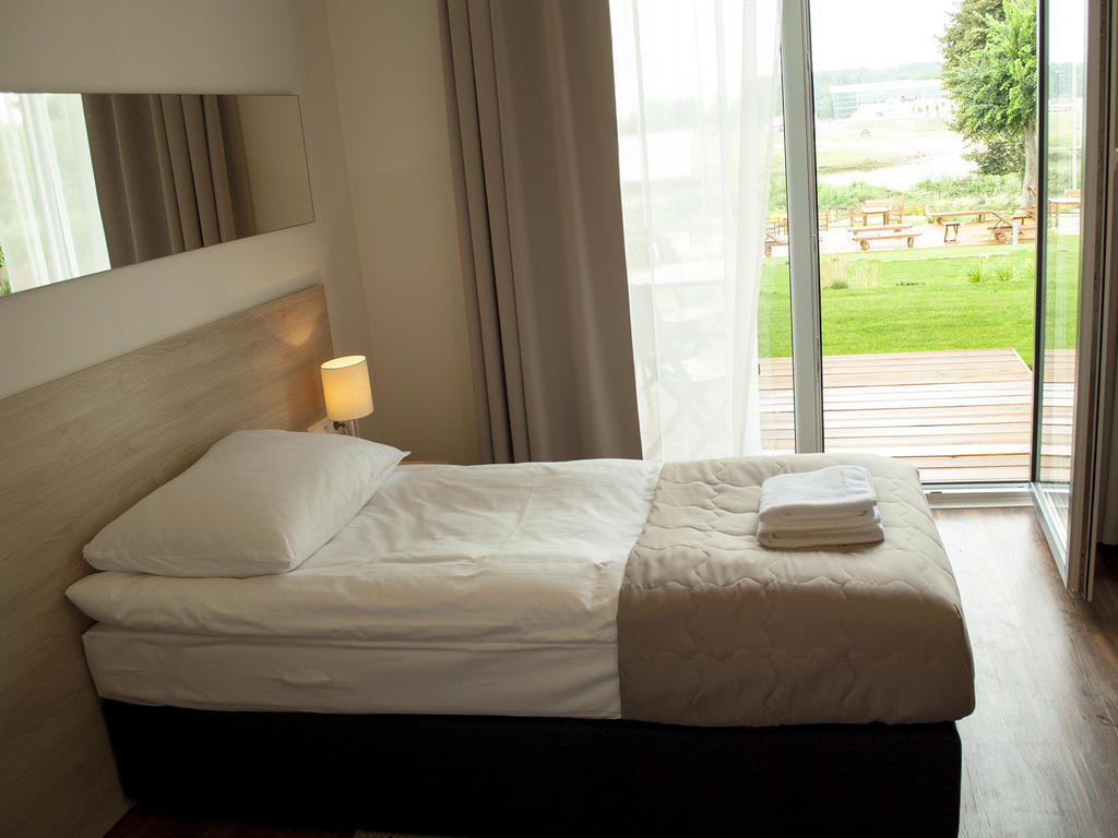 Hotel Uniejow Bilik gambar