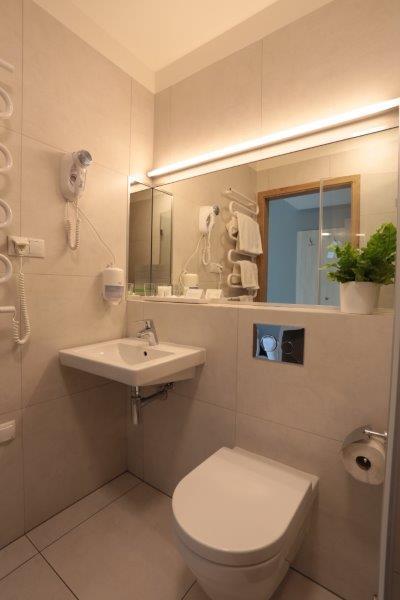 Hotel Uniejow Luaran gambar